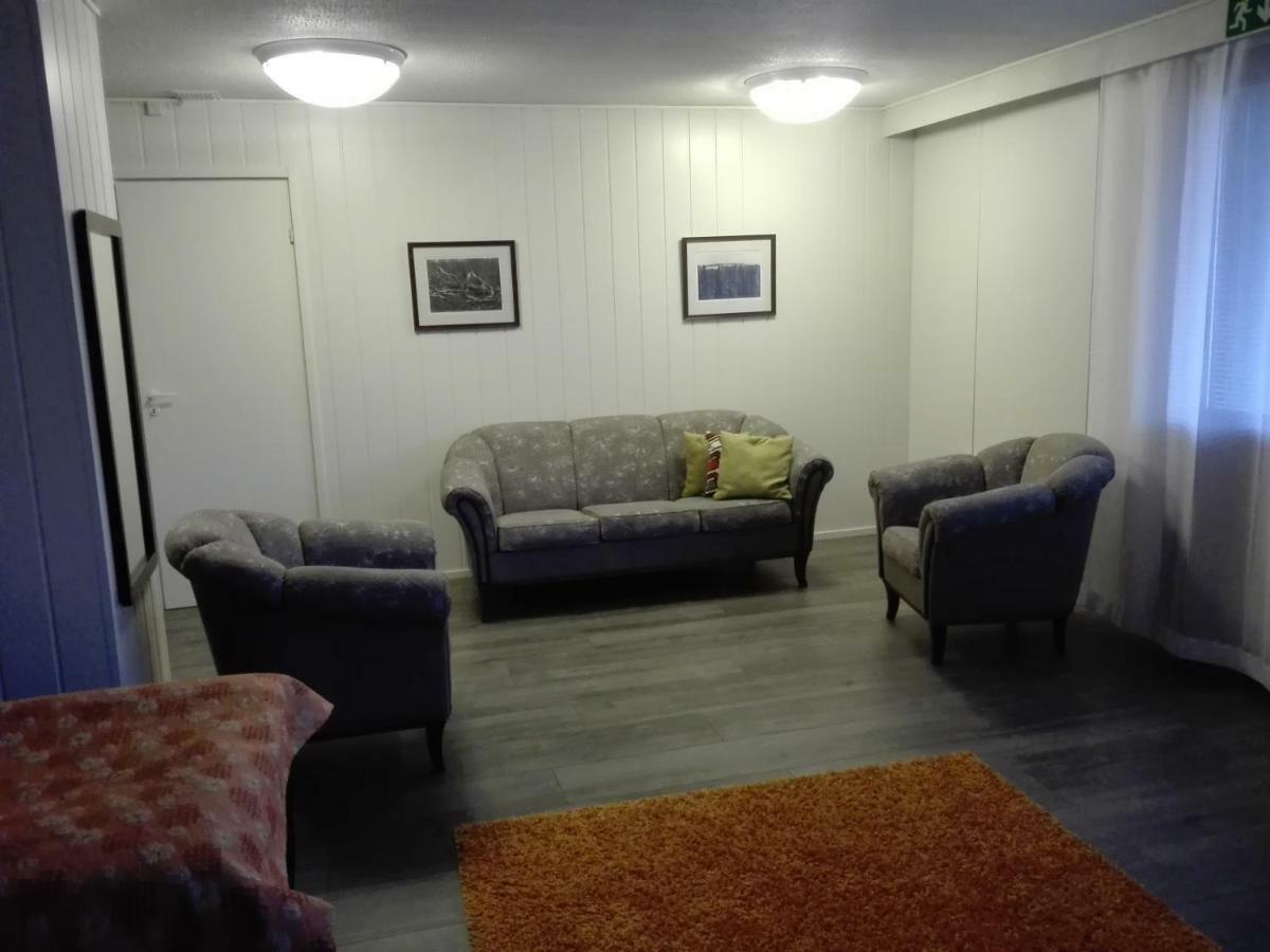 Hotelli Pogostan Hovi Ilomantsi Buitenkant foto